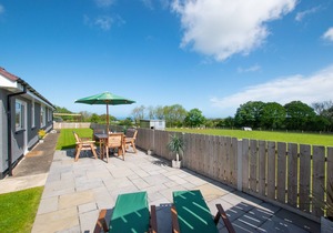 Erw Las - Three Bedroom House, Sleeps 6