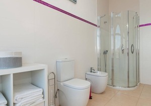 420 m² Apartment ∙ 3 bedrooms ∙ 6 guests