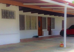 Escazu Vintage Apt 1 BR/1 BA w/Great Location #4