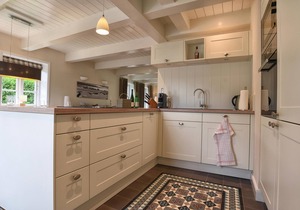 "Experience luxury and relaxation at the Krabbenhus on the North Sea!"