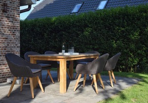 "Experience luxury and relaxation at the Krabbenhus on the North Sea!"