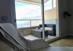 Facing the ocean - Full appt with 2 double bedroom