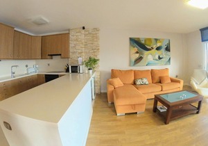 Facing the ocean - Full Appt 2 ch double