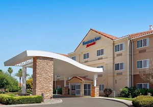 Fairfield Inn by Marriott Visalia Sequoia