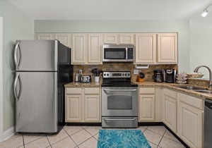 Fall/Winter Snow Bird Specials 5 Star Condo 3 bed 2 bath 1200Sq/Ft Condo