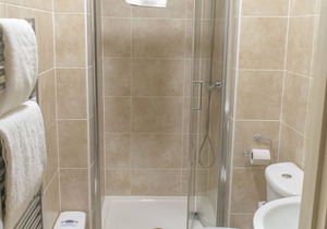 Family Ensuite at The Lawns Guest House