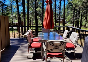 Family Escape with Game Room, Hot Tub and A/C