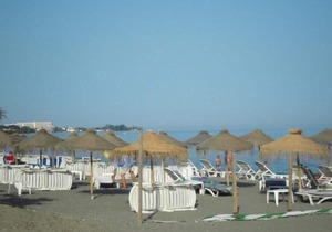 Family friendly, 10 min walk to beach, private garden, nr Marbella & Estepona,