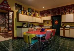 Featured On The Travel Channel, Home & Garden Channel and More. No Cleaning Fee!