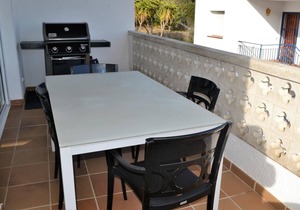 FENER DE BAIX 4 Fantastic apartment with pool and see views.