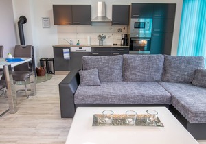 Ferienwohnung Rügenblick - Holiday apartments at the harbor