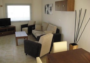 First Floor Non Smoking Air Conditioned 4 Person Luxury Golf Apartment