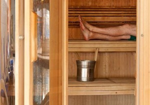 Fistral hot tub house for 8 on Retallack Resort