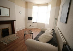 Flat 1, Clare Stree, very nice 2 bed flat,Opposite the Principality Stadium