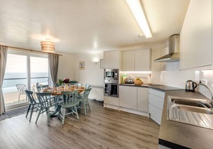 Flat 28 Clifton Court