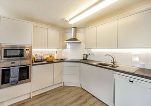 Flat 28 Clifton Court