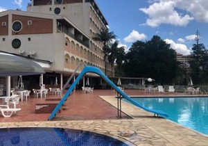 Flat Cavalinho Branco - Ap 136