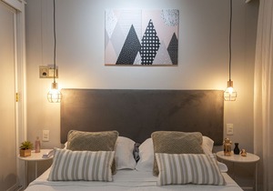 Flat Gardens, Great Location