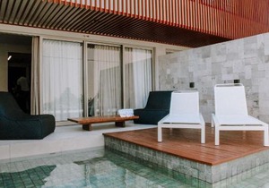 Flat Ile de Pipa Deck Molhado Palawan by QAVI