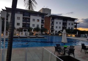 Flat Life Resort com vista do Lago