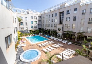 Flatguest Sardina's Beach +Pool +2Bdr +WiFi