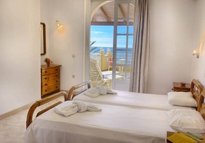 Flora Beach Studio 10 - mit wunderschönen Meerblick nur 50m vom schönen Sandstrand entfernt