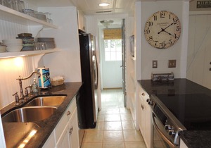 ☆Forest Beach☆Luxury☆3BR Villa☆5 Min. Walk to Beach☆Private Pool☆3 TVs☆Sleeps 8☆