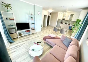 Forest View Apartment