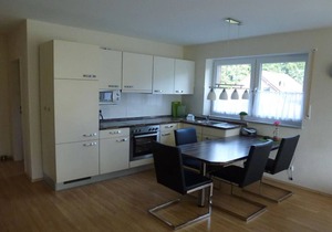 Former farmhouse child-friendly, 180 first floor barrier-free!