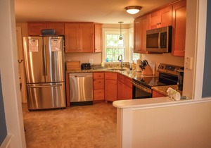 Four bedroom with central air- Just 1 mile from the beach