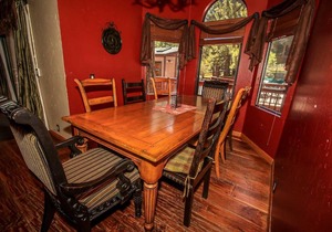 Four Happy Bears Estate #1277