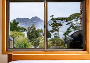 Freycinet Stone Studio 5 - Greystone