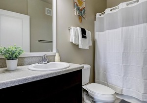 Frontdesk | 1 BR Near Notre Dame