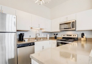 Frontdesk | 2 BR Apt by Indiana Convention Center