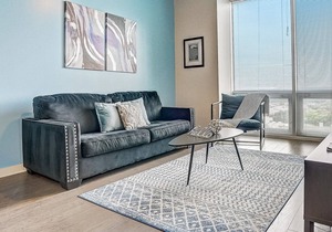 Frontdesk | Classy 1bd High-Rise in Uptown