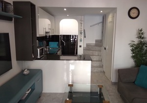 Fully Re-furbished Apartment on the popular Castillo Mar Complex