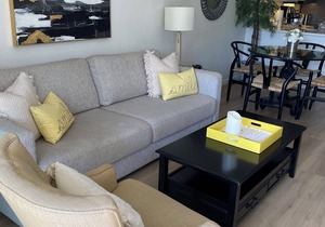 Fully renovated condo at Park Shore Resort just few minutes from beach and ocean