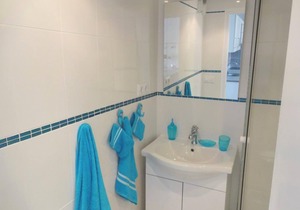 Furnished, air-conditioned T2 apartment 150m from the beach