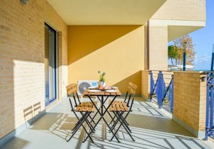 G.Bay D08 - Ground floor apartment with balcony and pool view