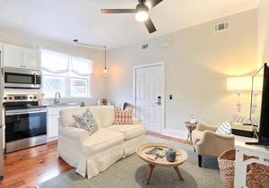 Gallery Stays - Parkside Estate