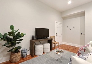 Gallery Stays - Parkside Estate