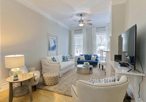 Gallery Stays - Parkside Estate