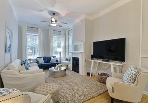 Gallery Stays - Parkside Estate