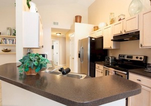 Gated Community Westridge! 4 bedrooms, 3 bathrooms and private pool. Free WIFI