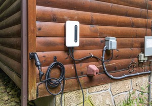 Gatlinburg High End Cabin: Hot Tub, Pool Table, and More!