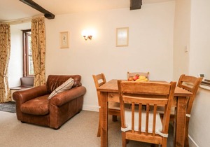 Cabin ∙ 2 bedrooms ∙ 4 guests