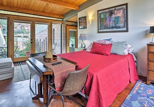 Geometric Glorieta Studio on 11 Picturesque Acres!