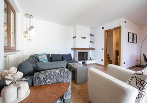 Germasino Villa Sleeps 8 Pool