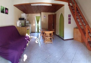 Gitelacapelle with 2 swimming pool bedrooms, 10mm from wild beaches, tropical setting .