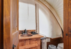 Glamping at Zion Views 27 Glamping, Private Bathroom, Wifi, Grill, and near Zion National Park